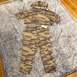 Fashion Nova Set Medium